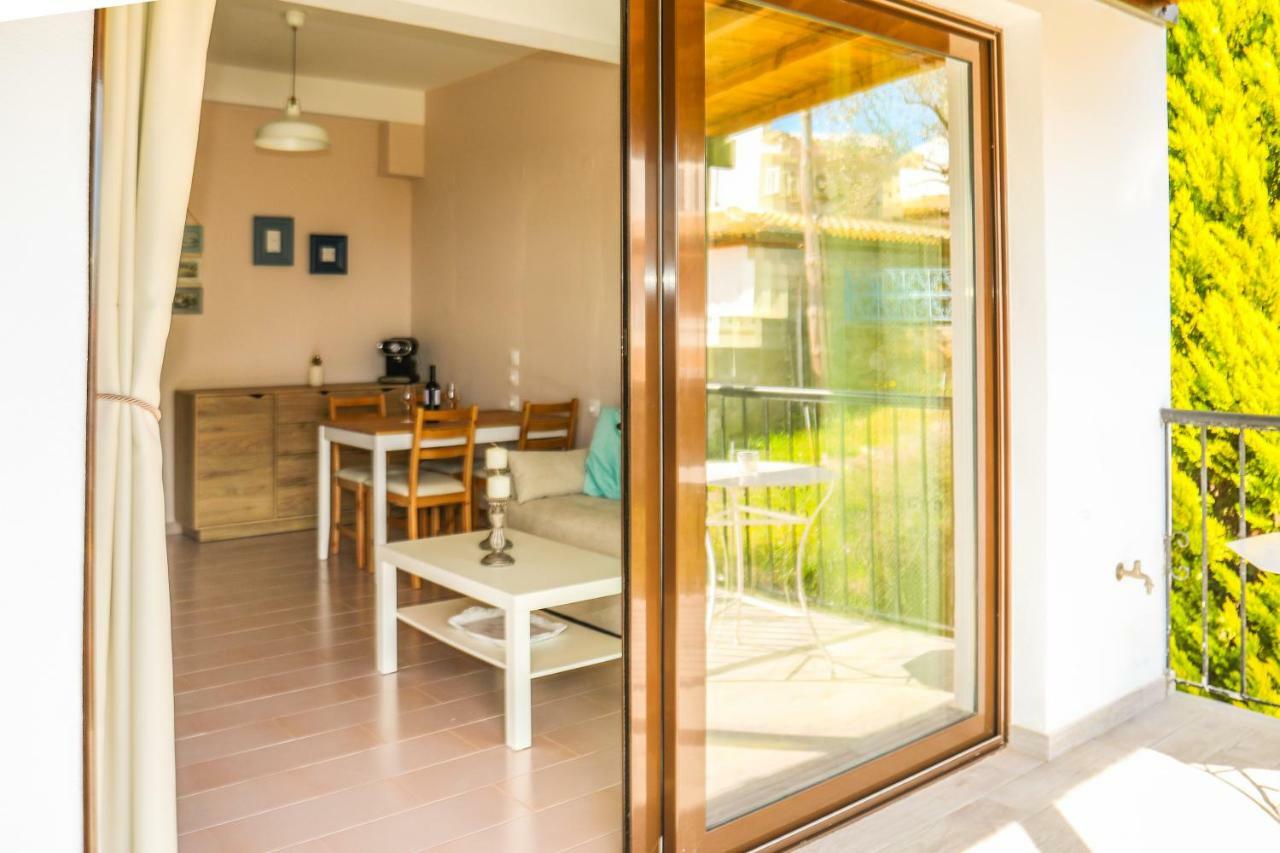Golden Evelyn Aparthotel Agia Paraskevi  Exteriör bild